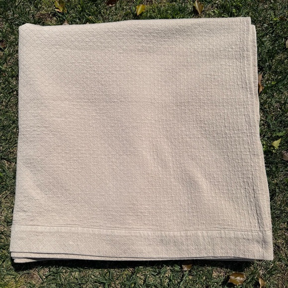 SFERRA Rombo Hand Embroidered Diamond Coverlet Egyptian Cotton Sand Italy READ